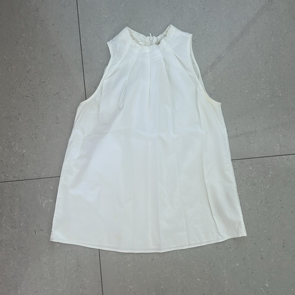 Burberry White Silk Blend Sleeveless Blouse Size 4 Minimal Luxury Top